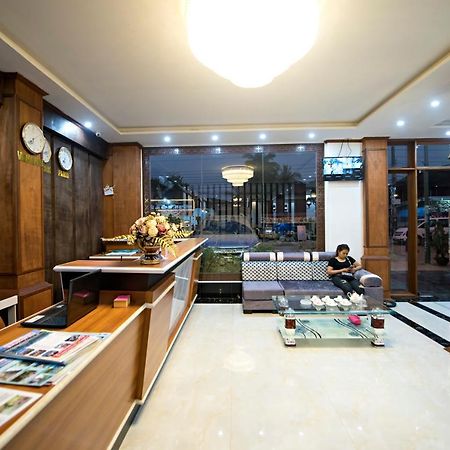 Vang Vieng Freedom Star'S Hotel Exterior foto